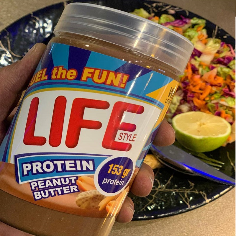 کره بادام‌زمینی ۵۵۵ گرمی  Whey با طعم شکلات-چند رنگ ویژه